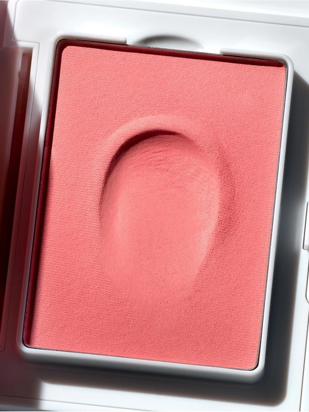 Glossier Cloud Paint Plush Blush “Puff” (light pink) BNIB seamless cheek color